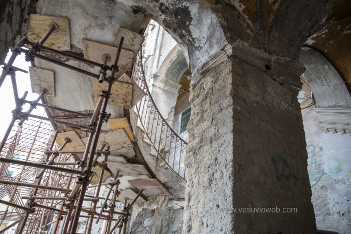 10 - Villa Pignatelli di Montecalvo - vesuvioweb 2015
