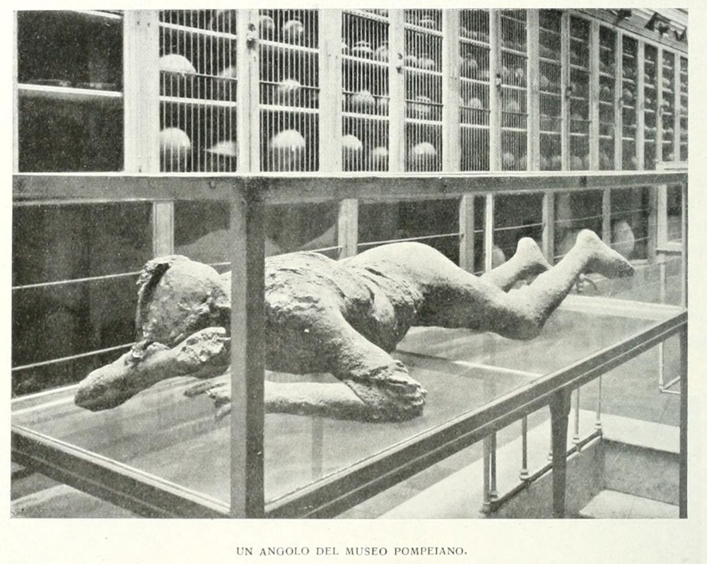 Pompei 1913 - Immagini tratte da Emporium di quell'anno. Ricerca e archivio Vesuvioweb